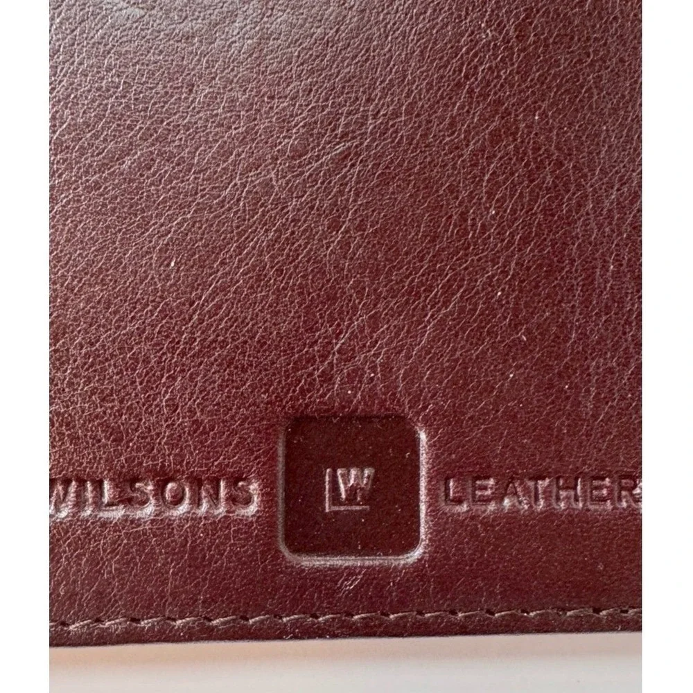 Wilsons Folio Leather Dark Brown Case 6.25